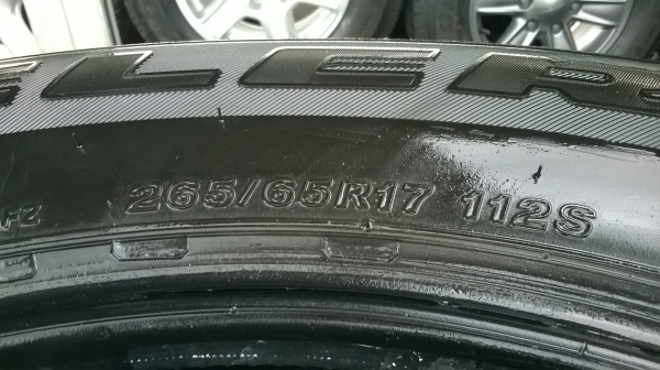 ขายยาง 265 65 17 บิสโตนปี12ชุดละ4800