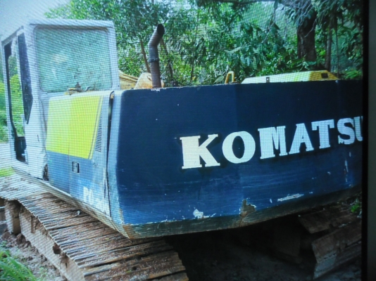ขายรถแบคโฮ KOMATSU PC 200-6 คอลโทลสั้นเครื่องเดิมปั้ทเดิมเอกสารใบสัญญาซื้อขาย