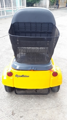 ราคาพิเศษ รถไฟฟ้า 3 ล้อ KUBOTA สำหรับคนแก่หรือคนพิการ เพิ่งมาจากญี่ปุ่น