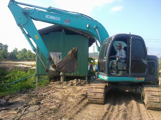 ขายรถแบคโฮ KOBELCO sk 135 รถสวยพร้อมลุยเอกสารพร้อม