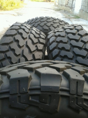 ขาย รองเท้าเกาหลีเบอร์32ครับ(265/75R16 MT)