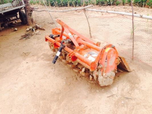 รถไถ KUBOTA L3608 อายุการใช้งาน 561 ชั่วโมง พร้อมอุปกรณ์ 3 รายการ ผานดันหน้า โรตารี ผาน 6 เครื่ิองดี
