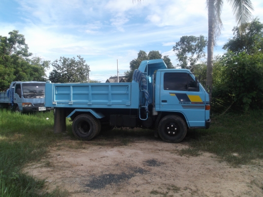 ISUZU NKR 88 แรงม้า ยกหัวได้ ปี 34 เกรีย์ยาว ISUZU NKR 88 แรงม้า ยกหัวได้ ปี 34 เกรีย์ยาว