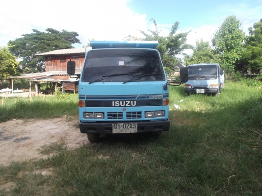 ISUZU NKR 88 แรงม้า ยกหัวได้ ปี 34 เกรีย์ยาว ISUZU NKR 88 แรงม้า ยกหัวได้ ปี 34 เกรีย์ยาว