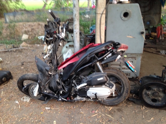 ขออนุญาติขายpcx 150 ตามสภาพ 10000