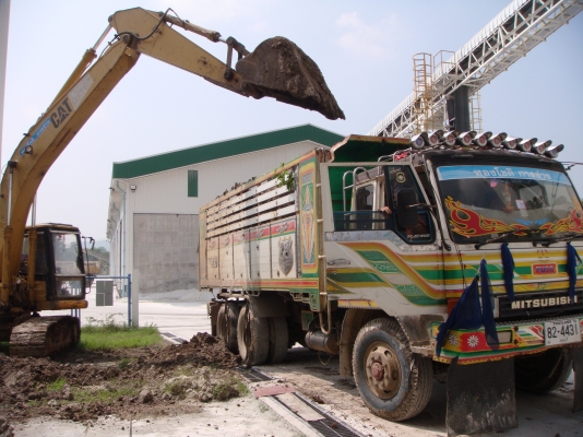 CAT320V2รถทำงานเสร็จแล้วครับพร้อมขายแล้วครับ CAT320V2รถทำงานเสร็จแล้วครับพร้อมขายแล้วครับ