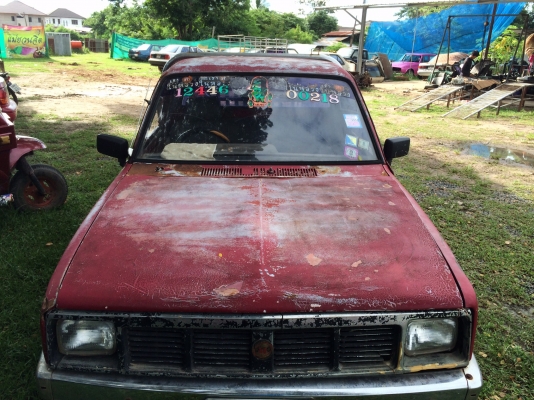 ขายIsuzu. Kb ทะเบียนขาดปี 2558 ขายIsuzu. Kb ทะเบียนขาดปี 2558