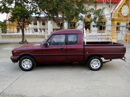 ขายด่วน ขายถูก กะบะมาสด้า ฟามีเลีย MAXI CAB ปี 1995 รถ บาง เดิมๆๆ ครับ