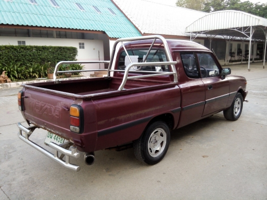 ขายด่วน ขายถูก กะบะมาสด้า ฟามีเลีย MAXI CAB ปี 1995 รถ บาง เดิมๆๆ ครับ