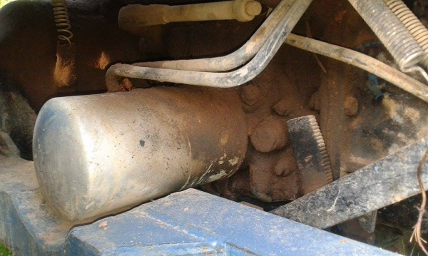 รถไถ FORD 6640 newholland เพลาเดียว อุปกรณ์3ชุด ใบดัน+ผาน6+ผาน3 เอกสารอินวอยซ์