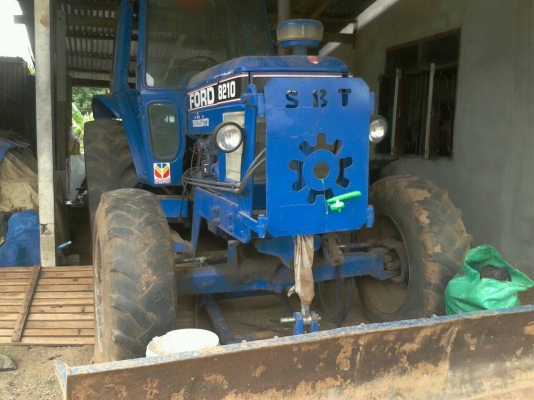 ขายรถไถ FORD