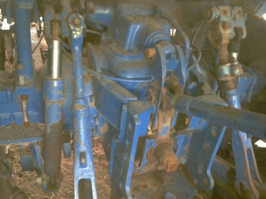 ขายรถไถ FORD