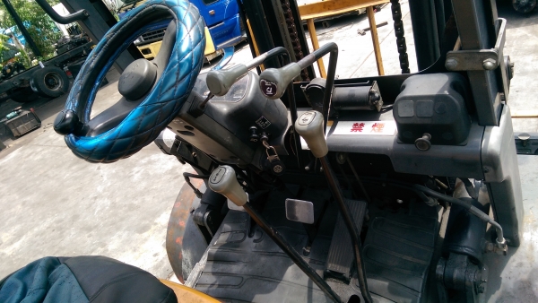 folklift TCM ของญี่ปุ่น 3 ตัน รุ่นใหม่ สภาพสวย ดีเซล 6ล้อ ใช้น้อย 56xx ชม folklift TCM ของญี่ปุ่น 3 ตัน รุ่นใหม่ สภาพสวย ดีเซล 6ล้อ ใช้น้อย 56xx ชม