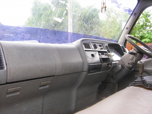 มิตซู แคนเตอร์ FE657 122 แรง ปี41