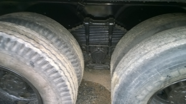 10ล้อดั้ม270แรงFXZ23NZF2 4-7003076  ปี*51...รถเปลี่ยนหัวใหม่เก็บสีใหม่..รถสวยมากๆ