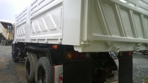 10ล้อดั้ม270แรงFXZ23NZF2 4-7003076  ปี*51...รถเปลี่ยนหัวใหม่เก็บสีใหม่..รถสวยมากๆ