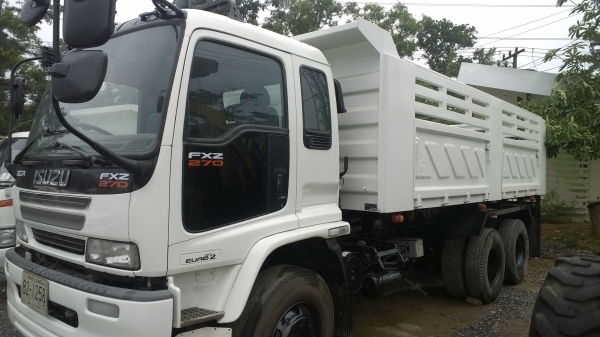 10ล้อดั้ม270แรงFXZ23NZF2 4-7003076  ปี*51...รถเปลี่ยนหัวใหม่เก็บสีใหม่..รถสวยมากๆ