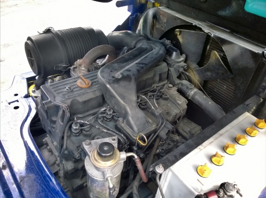 รถยกโคมัสสึรุ่น 14 น้ำหนักยก 2.5 ตัน เสาสูง 4.75 เมคร เข้าตู้ เครื่องดีเซล เกียร์ออโต้ แผงงาสไลด์