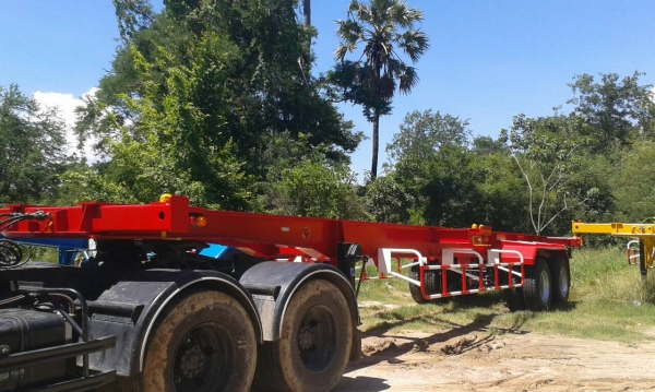 รถเทรลเลอร์นำลาภ มงคลสยาม ขายหางก้างปลา 40 ฟุต 2 เพลา NUM LAP ใหม่ รถเทรลเลอร์นำลาภ มงคลสยาม ขายหางก้างปลา 40 ฟุต 2 เพลา NUM LAP ใหม่