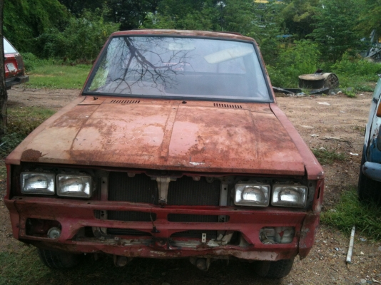 ดัสสัน 720 สีแดงอมส้ม แห้งบาง พร้อมขับพร้อมโอน ขาย 25,000 บาท ดัสสัน 720 สีแดงอมส้ม แห้งบาง พร้อมขับพร้อมโอน ขาย 25,000 บาท