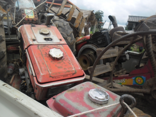 จะไปส่ง nc131 สยามเกียร์กลาง ที่ลพบุรี 2คัน ท่านใดอยากได้อะไรเพิ่ม ติดต่อมาครับ