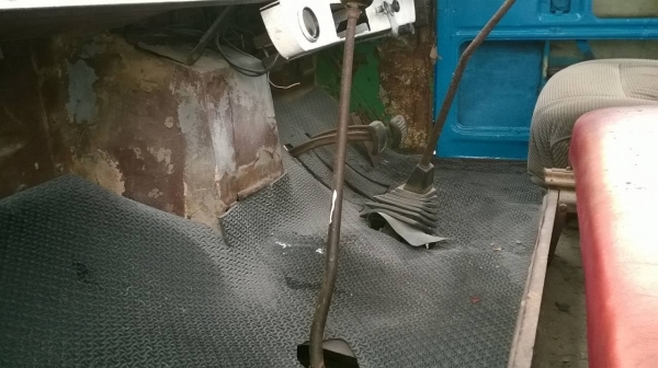 ขายเทนเลอร์หัวยาว 2 เพลาใหญ่ FUSO เครื่อง EH700 สโลว์ พาวเวอร์ครบ สวยๆ ครับ ทะเบียนพร้อมโอน ขายเทนเลอร์หัวยาว 2 เพลาใหญ่ FUSO เครื่อง EH700 สโลว์ พาวเวอร์ครบ สวยๆ ครับ ทะเบียนพร้อมโอน