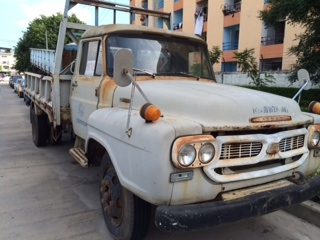 อีซูซุ 6 ล้อ หน้ายาว กระบะเหล็ก