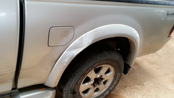 รถ กระบะ ISUZU HI-LANDER