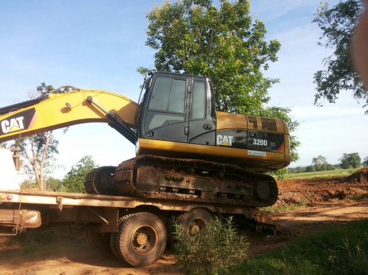 ขาย CAT 320 D GC ราคาถูกสภาพใหม่