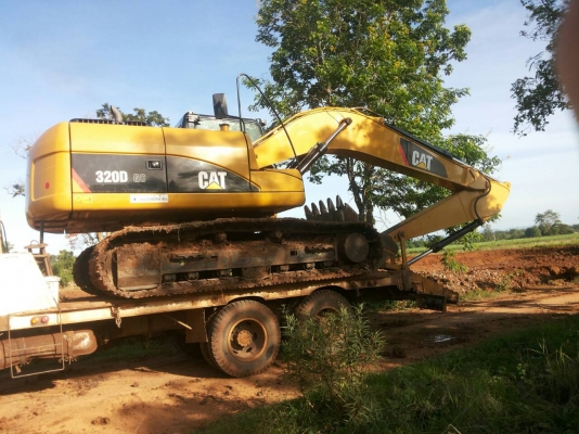 ขาย CAT 320 D GC ราคาถูกสภาพใหม่