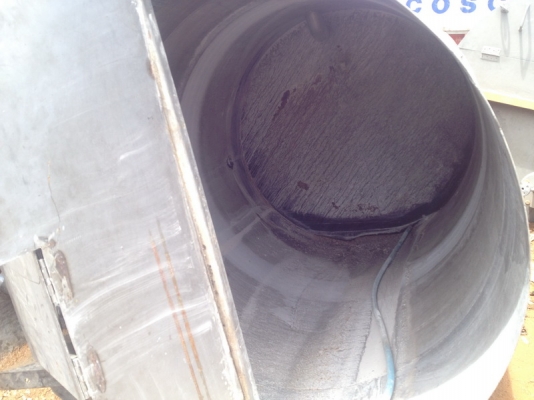 ขายถังสแตนเลสตูดเรียบ ขนาด 3,000 ลิตร สภาพสวยๆ ราคาไม่แพง