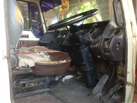 ขายด่วนf18ดั้มดินโทรได้เลย081-8573200ราคา650000฿