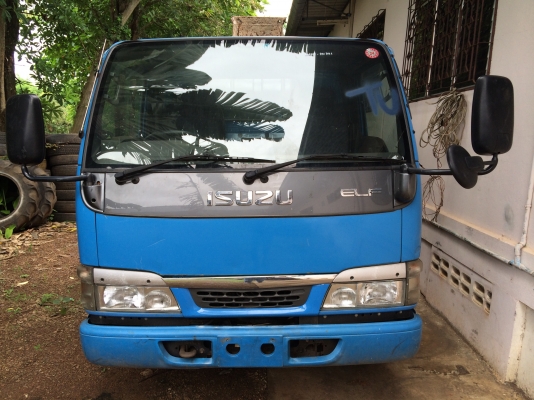 ขายรถมิกซ์ อีซูซุ NKR 110 แรง หัวการ์ตูน ประกอบใช้เอง ไม่มีทะเบียนค่ะ