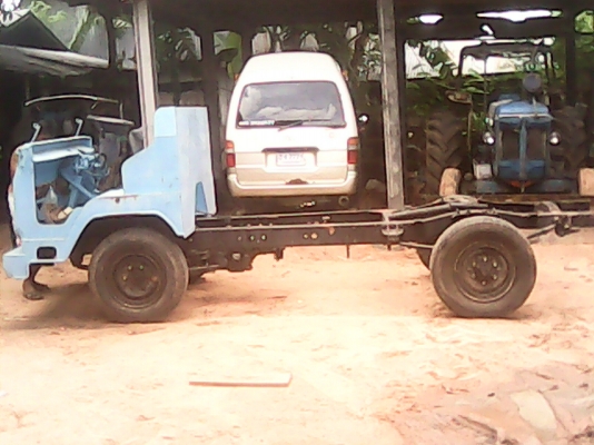 รถอีแต๋น รถอีแต๋น