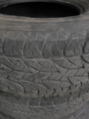 ยาง A/T 265/75R16 BRIDGESTONE DUELER H/T A/T ชุด 4 เส้น TEL.081-427-3941 ยาง A/T 265/75R16 BRIDGESTONE DUELER H/T A/T ชุด 4 เส้น TEL.081-427-3941