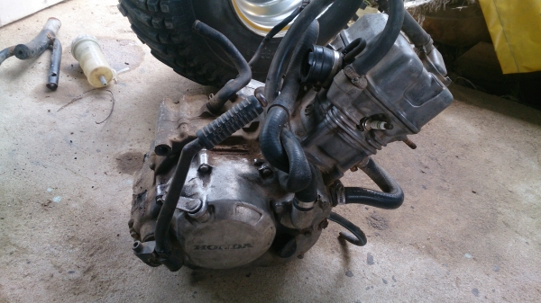 ขายเครื่อง honda sonic 125  5000