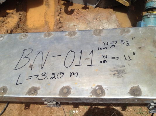 ขายรางสกรูสแตนเลส ยาว 3.2 เมตร สภาพสวยมาก พร้อมใช้เลยครับ