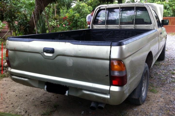 ขายรถกระบะMitsu Strada ตอนเดียวช่วงยาวสำหรับลุยและใช้งาน สภาพเครื่องดีมาก ต่อทะเบียนและภาษีได้ตลอด ขายสด 57,000.-บาท สนใจติดต่อ Gun Chiangmai 093-9319456