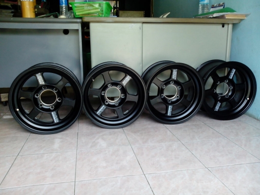 ขายล้อ TE37x 16x8 ออฟ 0 สวยๆๆครับ