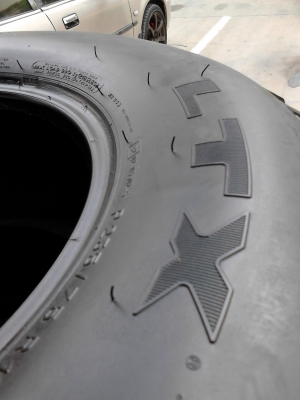 ยาง A/T 235/75R15 MICHELIN LTX A/T มี 1 เส้น TEL.081-427-3941 ยาง A/T 235/75R15 MICHELIN LTX A/T มี 1 เส้น TEL.081-427-3941