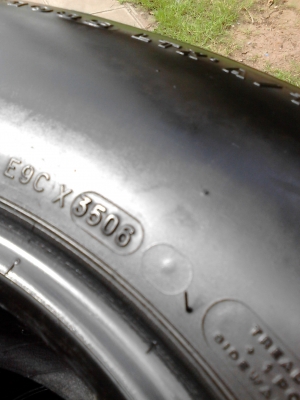 ยาง A/T 235/75R15 MICHELIN LTX A/T มี 1 เส้น TEL.081-427-3941 ยาง A/T 235/75R15 MICHELIN LTX A/T มี 1 เส้น TEL.081-427-3941