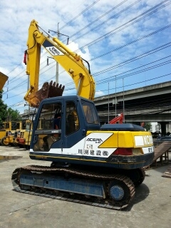 รถขุดดิน SK120-1-LP-09982  สภาพดี ชั่วโมงใช้งานน้อย  เพิ่งเข้ามาถึงไทย รถจอดอยู่ที่ C.S. Motor หลักสี่  โทร. 081-373-0559