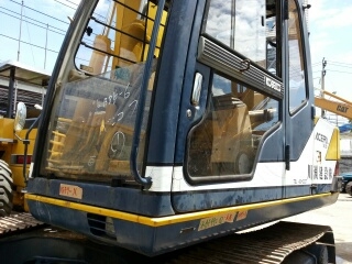 รถขุดดิน SK120-1-LP-09982  สภาพดี ชั่วโมงใช้งานน้อย  เพิ่งเข้ามาถึงไทย รถจอดอยู่ที่ C.S. Motor หลักสี่  โทร. 081-373-0559