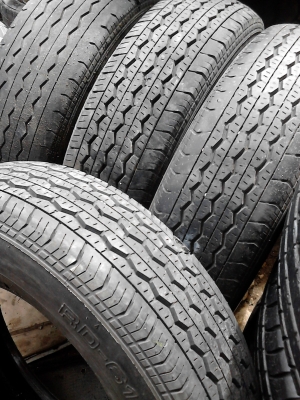 195R15C BRIDGESTONE RD-613 STEEL มี 4 เส้น TEL.081-427-3941 195R15C BRIDGESTONE RD-613 STEEL มี 4 เส้น TEL.081-427-3941