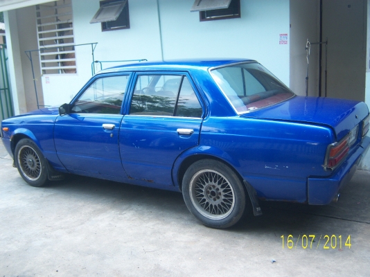 โตโยต้าT33 เครื่องดี ติดแก๊สแล้ว ประกันชั้น3