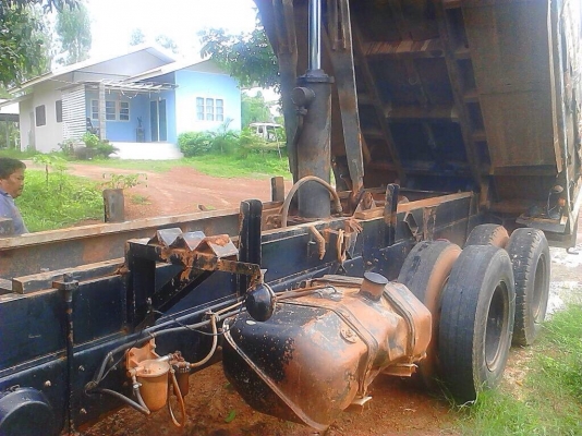 ขายรถบรรทุกสิบล้อดัมพ์ Hino F17 เครื่องเดิม EH700-168 แรง 2 เพลาดัมพ์