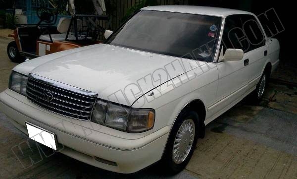 รถยนต์ Toyota crown 3,000 ซีซี