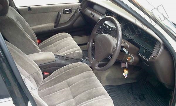 รถยนต์ Toyota crown 3,000 ซีซี