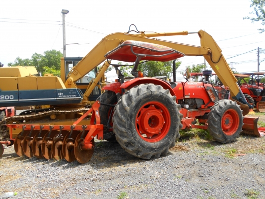 รถไถ KUBOTA M 8540 มือสองพร้อมใช้