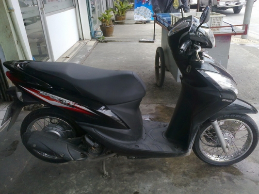 ขายHonda Spacy i หัวฉีด ปี55 รถบ้านสภาพเยี่ยม เครื่องเดินเงียบ
